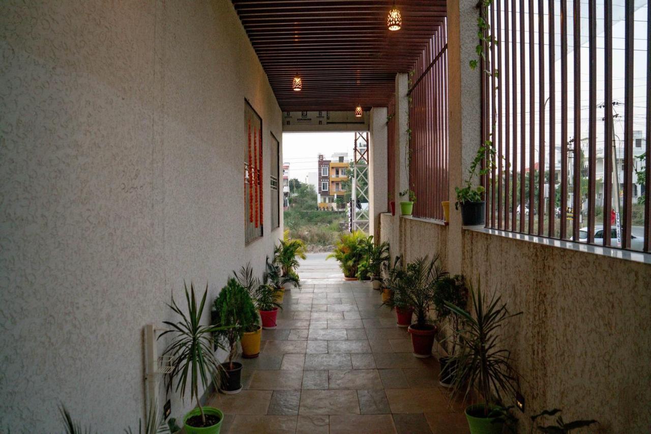 فندق Pine Regency - Aravali'S Peak View أُودايبور المظهر الخارجي الصورة